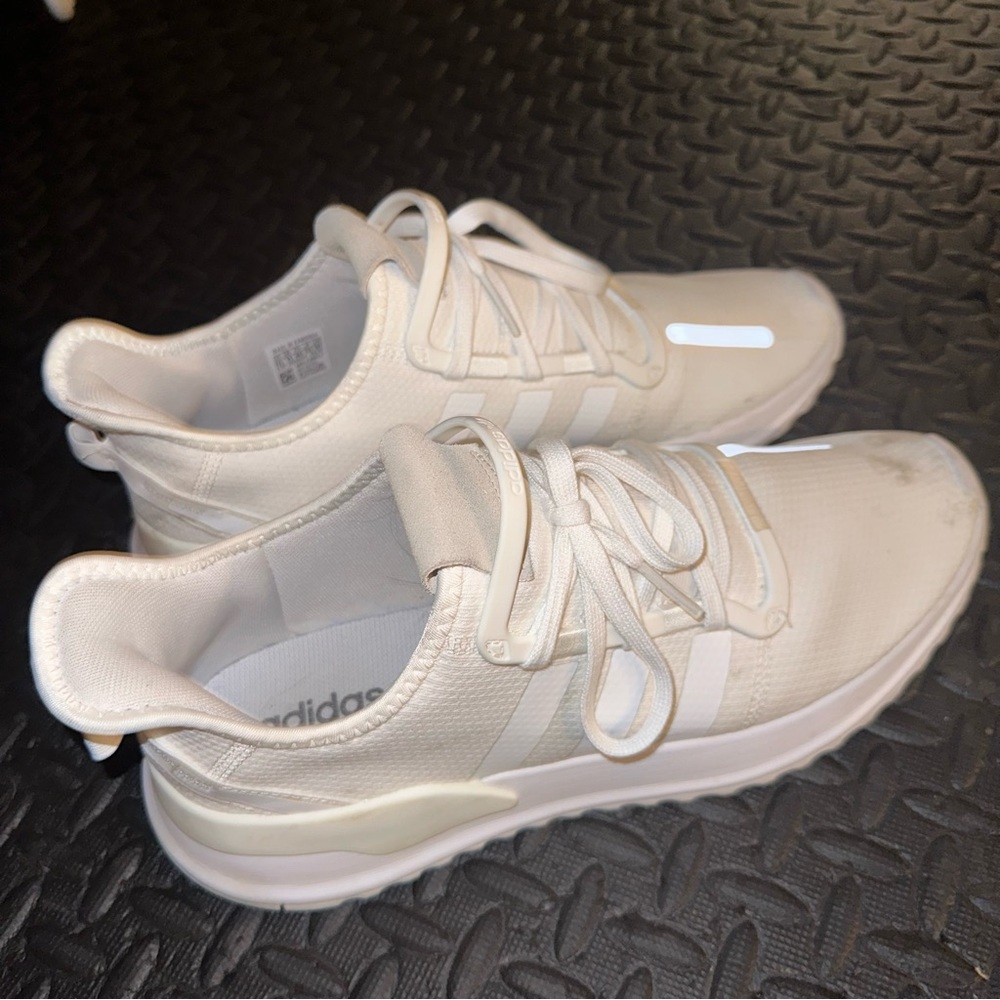 Adidas swift sneakers